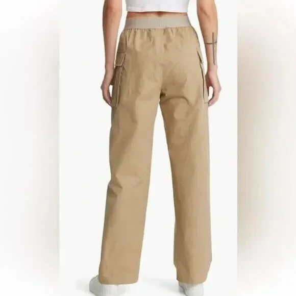New Essentials Fear Of God Women’s Cargo Pants Size Medium in Oak - Picture 2 of 8